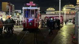 Taksim'de Tramvayda Yangın: Yaralı Yok!