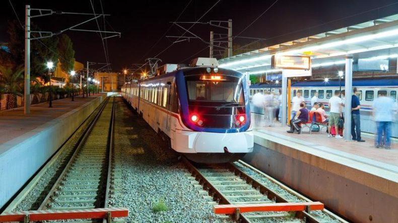 Tam 40 bin lira! İZBAN'da unutulan para sahibini arıyor