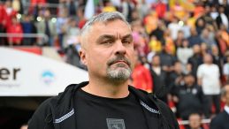 Thomas Reis: Evimizde 2 maçı kazanırsak gruptan çıkabiliriz