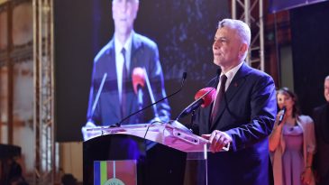 Ticaret Bakanı Bolat, Romanya'daki 29 Ekim Cumhuriyet Bayramı programında konuştu