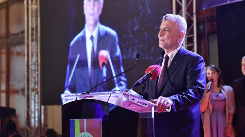 Ticaret Bakanı Bolat, Romanya'daki 29 Ekim Cumhuriyet Bayramı programında konuştu