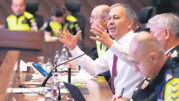 Trafikte 'Kim Olduğumu Biliyor Musun?' Dönemi Sona Eriyor