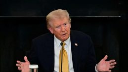 Trump&apos;tan Venezuela&apos;yı "işgal" mesajı: Yakında kara operasyonu olacak