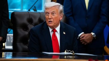 Trump&rsquo;tan Federal H&uuml;k&uuml;mete Dikkat &Ccedil;ekici &Ccedil;ağrı: Bana Borcunuz Var