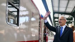 Turistik Doğu Ekspresi Yeni Sezonda Hizmete Girecek: Bilet Satışları Yarın Başlıyor