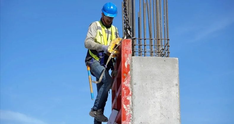 Türk Müteahhitler Yurt Dışında Büyük Başarılar Elde Ediyor! İnşaat Sektörü 9 Aylık Dönemde 9,2 Milyar Dolarlık İş Üstlendi