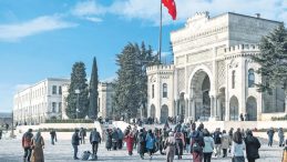 Türk Üniversiteleri Dünyaya Açılıyor