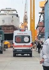 Tuzla&rsquo;da Tersanede Patlama: 1 İş&ccedil;i Hayatını Kaybetti