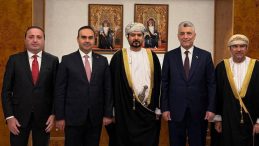 Umman ile Ticaret Hacmi Büyüyecek… Bakan Kacır, Ummanlı Mevkidaşı Al Yousef ile Bir Araya Geldi