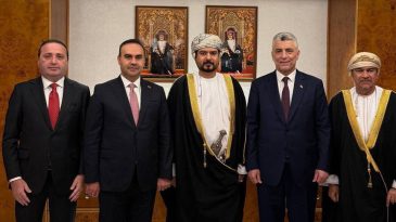 Umman ile Ticaret Hacmi B&uuml;y&uuml;yecek… Bakan Kacır, Ummanlı Mevkidaşı Al Yousef ile Bir Araya Geldi