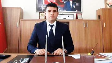 &Uuml;niformaya G&ouml;lgeler D&uuml;ş&uuml;yor! Tutuklanan Memur A&ccedil;ığa Alındı