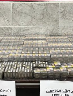Van'da Kaçak Sigara Operasyonu: 990 Paket Ele Geçirildi!