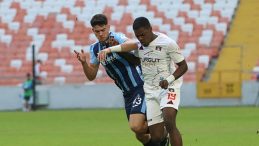 Vanspor, Adana Demirspor'u 4 Golle Geçti!