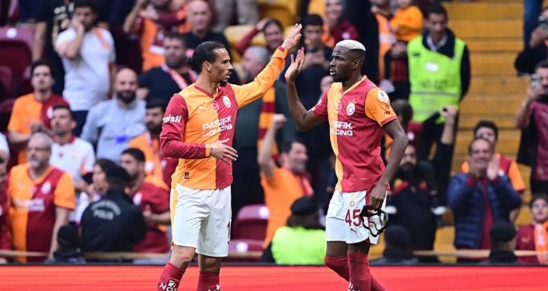 Victor Osimhen Gollerine Devam Ediyor