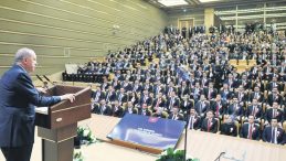 Yeni Kaymakamlara 'Devlet Adamlığı' Dersi: Kibirden Uzak Durun, Vatandaşa Hizmet Edin