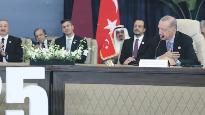 Yunanistan&rsquo;da İsyan: Erdoğan Masadayken Biz Dekor Olduk