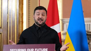 Zelenskiy, Rusya'ya Karşı Yaptırımların Hayati &Ouml;nemi &Uuml;zerine Vurgu Yaptı: Hedefimiz Birlikte G&uuml;&ccedil;l&uuml; Adımlar Atmak
