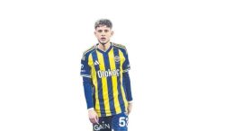 Zorlu Maçta Islıklandı!