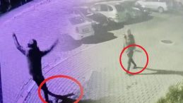 'Boşanmama Sebep Oldun' Diyerek, Eski Eşinin Oturduğu Ssiteyi T&uuml;fekle Bastı