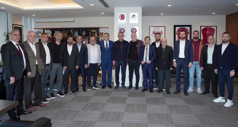 2. Lig Kulüpler Birliği TFF Başkanı Hacıosmanoğlu'nu Ziyaret Etti