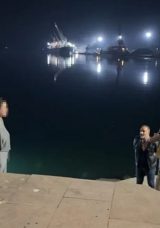 20 Yaşındaki Gen&ccedil; Kız, Anne-Babasının İkna Edilmesiyle Denize Atlama Niyetinden Vazge&ccedil;ti!