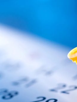 2024 Yılbaşı Tatili Ne Kadar Sürecek? 31 Aralık Yarım Gün Mü, Resmi Tatil Mi, Hangi Güne Düşüyor?