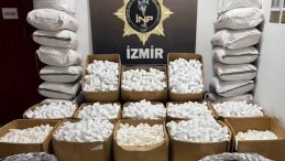 3 B&uuml;y&uuml;kşehirde Uyuşturucu Operasyonu: 1 Milyon 913 Bin Adet Uyuşturucu Hap Ele Ge&ccedil;irildi