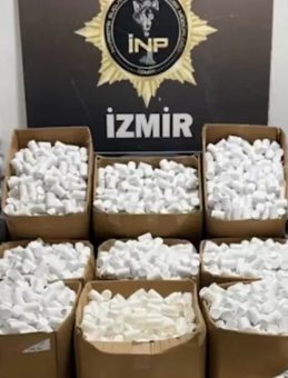 3 Büyükşehirde Uyuşturucu Operasyonu: 1 Milyon 913 Bin Adet Uyuşturucu Hap Ele Geçirildi