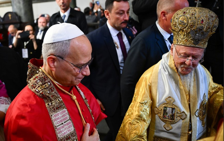 Papa Fener Rum Patriği Bartholomeos ile