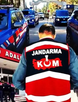 7 İlde 8 Ayrı Organize Suç Örgütüne Operasyon: 64 Şüpheli Yakalandı!