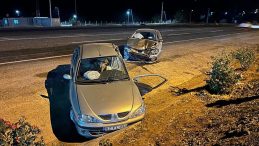 Adıyaman'da Korkun&ccedil; Kaza: Akaryakıt İstasyonuna Girmek İsterken 8 Yaralı