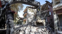 AFAD: Sındırgı 'Genel Hayata Etkili Afet Bölgesi' İlan Edildi