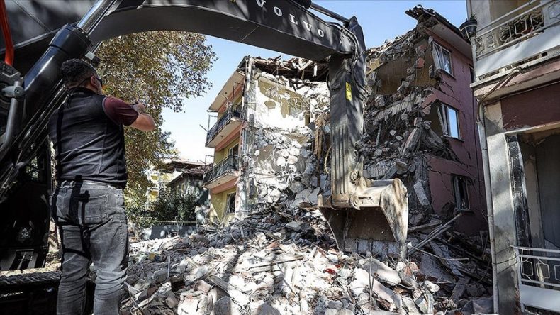 AFAD: Sındırgı 'Genel Hayata Etkili Afet Bölgesi' İlan Edildi