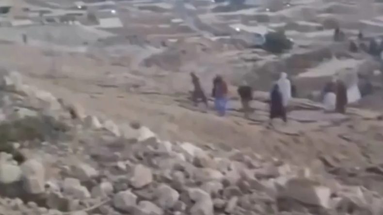 Afganistan'daki Deprem Felaketi: En Az 20 Can Kaybı, Yüzlerce Yaralı