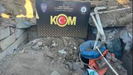 Ağrı&rsquo;da Yeraltında 3 Bin 562 Litre Ka&ccedil;ak Motorin Ele Ge&ccedil;irildi