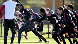 Ajax, Galatasaray Maçı Hazırlıklarını Tamamladı