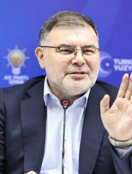 AK Parti İzmir İl Başkanı Saygılı'dan CHP'li Güç ve Tugay'a İZBAN Salvoları! 'CHP İzmir İl Başkanı Çağatay Güç'e Açık Çağrımızdır; Attığın İmzanın ve Belirlediğin Tarifeye Sahip Çık!'