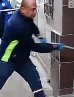 AK Parti İzmir Milletvekili Bursalı'dan CHP'li Belediyeye Sert Yanıt: "Bunların Görevi Yapmak Değil, Yıkmak"