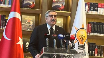 AK Parti'li Yayman'dan CHP'ye Tepki: Deprem &Uuml;zerinden Toksik Muhalefet Yapıyorlar