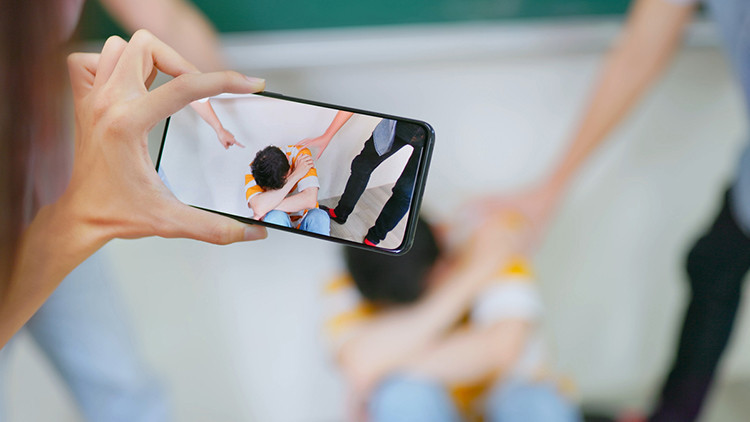 Akran Zorbalığına Y&ouml;nelik &Uuml;&ccedil; Bakanlıktan Kapsamlı M&uuml;cadele