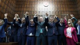 Aksu Belediye Başkanı İsa Yıldırım AK Parti'ye Katıldı