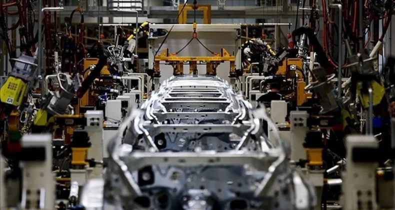 Alman Ekonomisi Alarm Veriyor: Her Üç Şirketten Biri 2026'da İşten Çıkarma Yapacak!