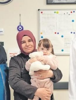 Annesinin ciğeri kızına can oldu