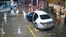 Antalya'da İş Yerine Kurşunlu Saldırı: Motosikletli Saldırganlar G&uuml;venlik Kamerasında!