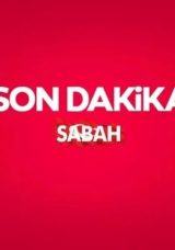 Arnavutk&ouml;y'de İki Kamyon Kafa Kafaya &Ccedil;arpıştı