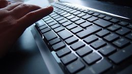 Atatürk Hakkında Hakaret İçerikli Paylaşımlara Erişim Engeli Getirildi