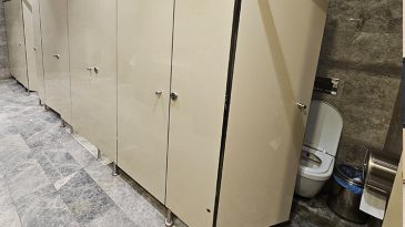 AVM'nin Kadınlar Tuvaletinde Şok Olay! İki Ş&uuml;pheli Yakalandı