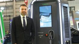 Avrupa'da Aracı Orge Şarj Edecek