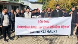 Aydın&rsquo;da Vatandaşlardan CHP&rsquo;li Meclis &Uuml;yesine Sert Tepki: &lsquo;Ey CHP Grubu, Hizmete Engel Olmayın&rsquo;