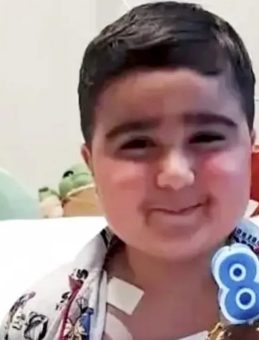 Azerbaycanlı 8 yaşındaki çocuk, kemik iliği nakliyle Türkiye'de hayata tutundu